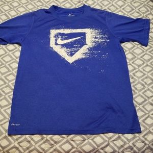 Boys xl nike tee